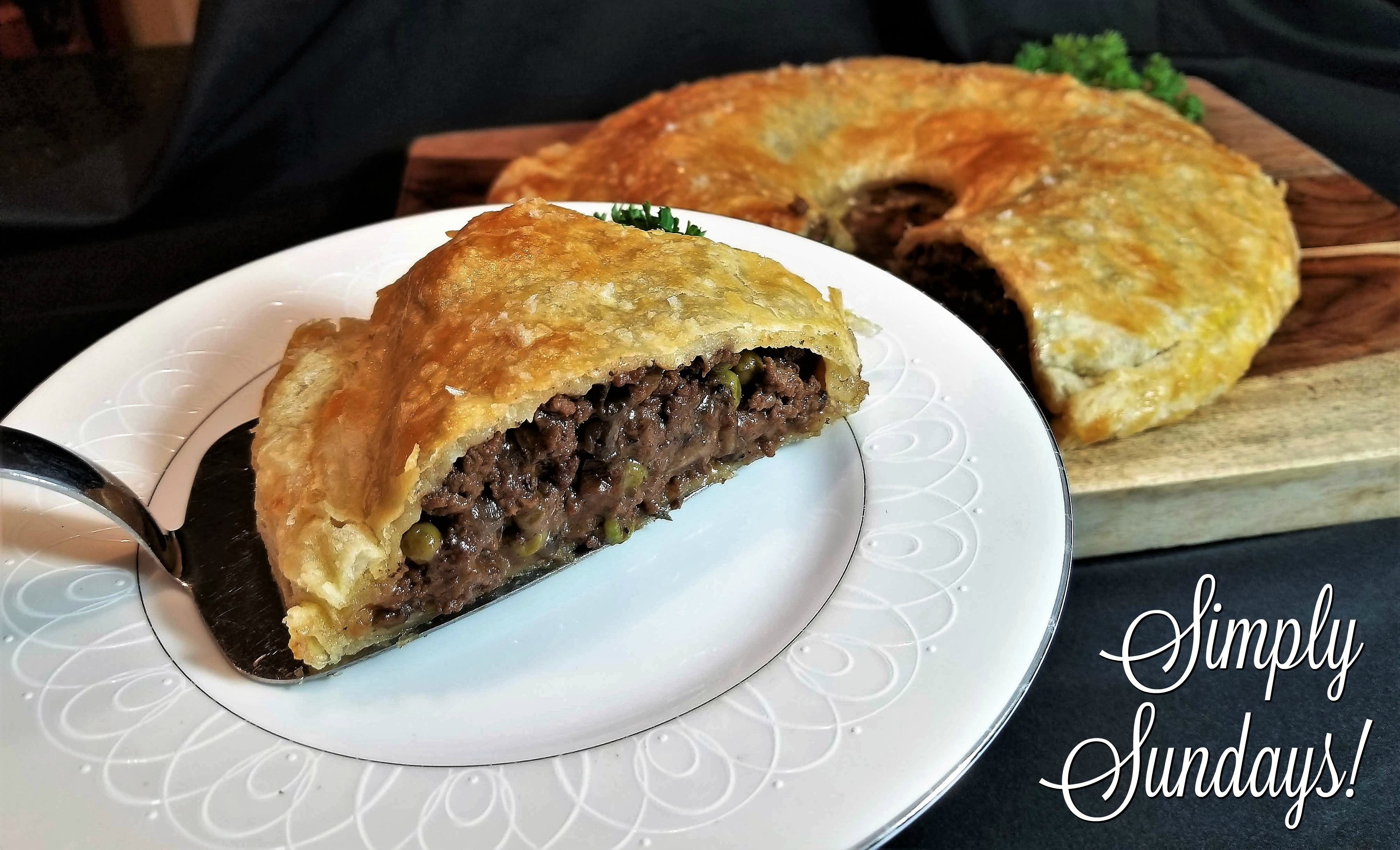Beef “Wellington” Ring Simply Sundays!